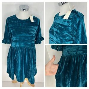 Melloday NWT Crushed Velvet Mini Dress Size Small Teal Blue Cocktail Holiday NEW